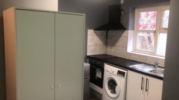 Luxurious Studio Flat in Leicester ( LE3 5RN)